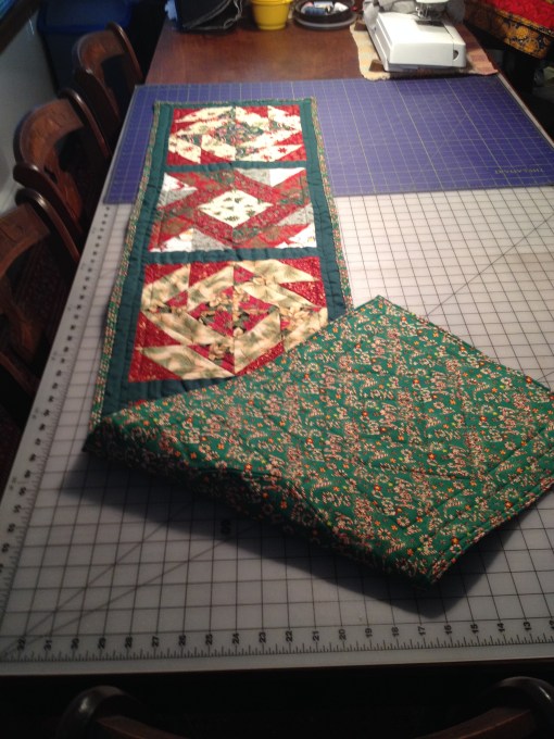 And on the back a green holiday pattern, candy canes